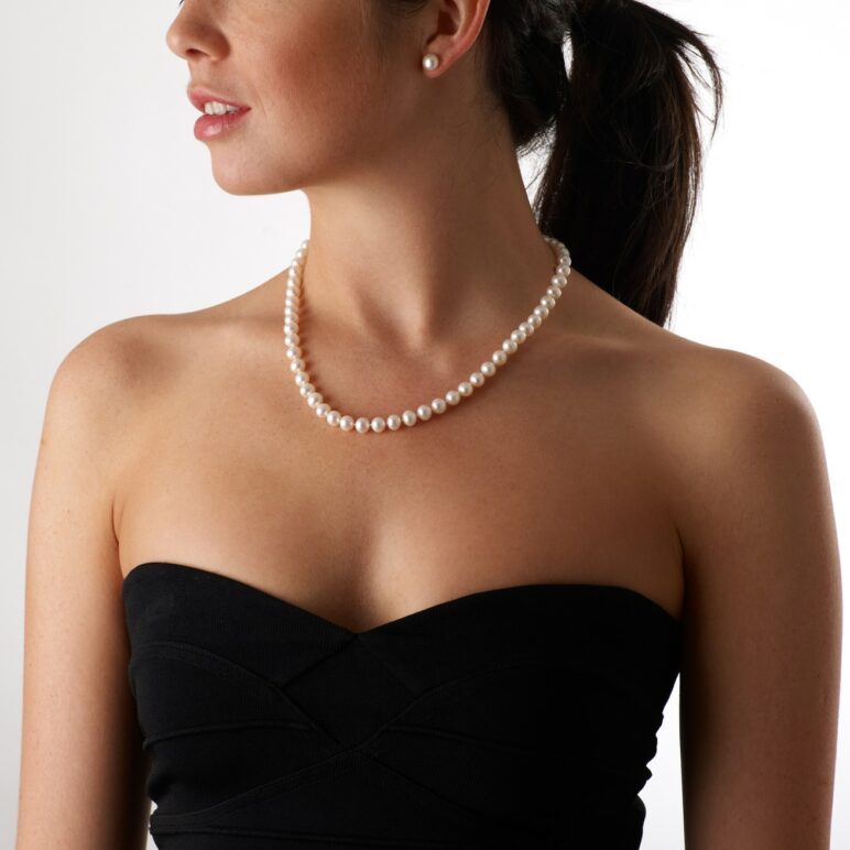 Jersey Pearl Signature Pearl Strung Necklace