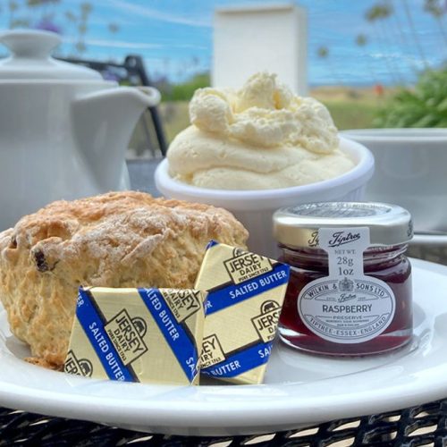 Fresh scones and jam with an autumnal feel at the JP cafe